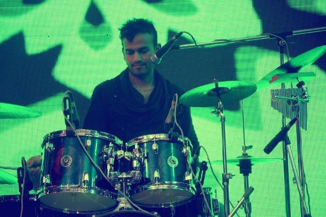 best drum players Abu Dhabi Uae