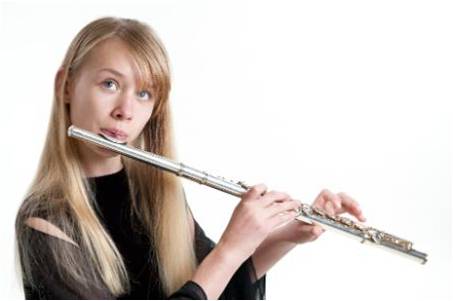 flute players Abu Dhabi Uae