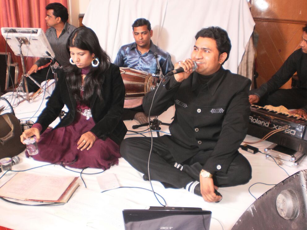 famous gazal singer Abu Dhabi Uae
