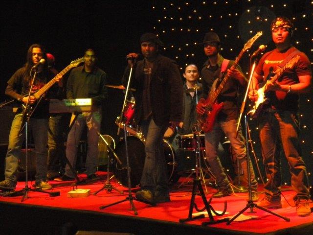 live bands Abu Dhabi Uae