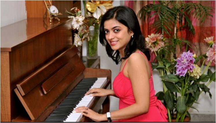 piano players Abu Dhabi Uae